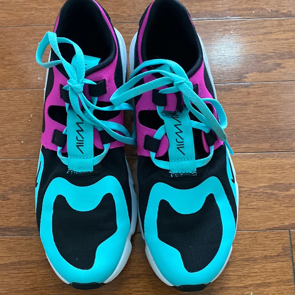 -Nike Girls Airmax Infinity